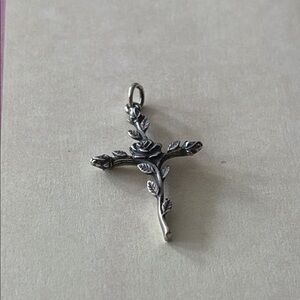 James Avery Silver Rose Vine Cross Pendant - Silver